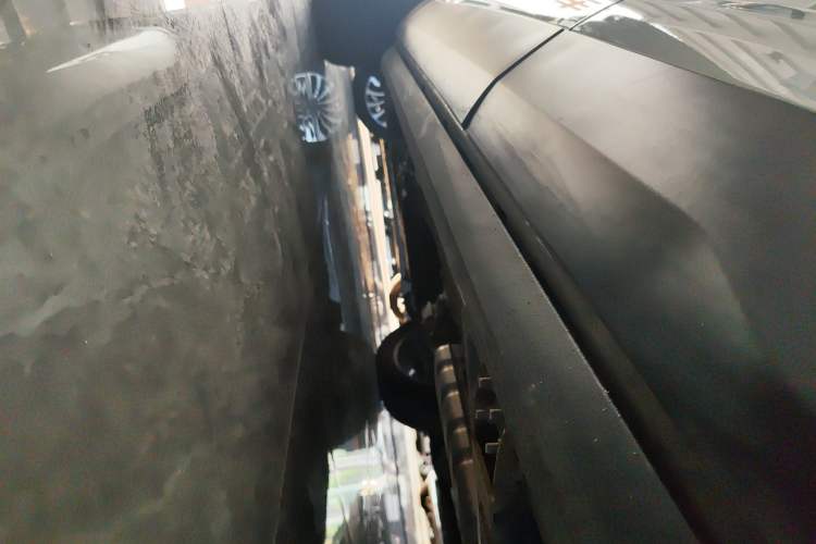 Used Land Rover Discovery Sport 2019 240 PS HSE Version China VI Standard
