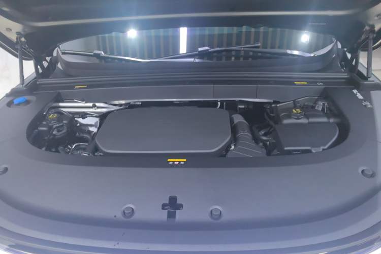 Used Li Auto L6 2025 Pro Smart Refresh Edition
