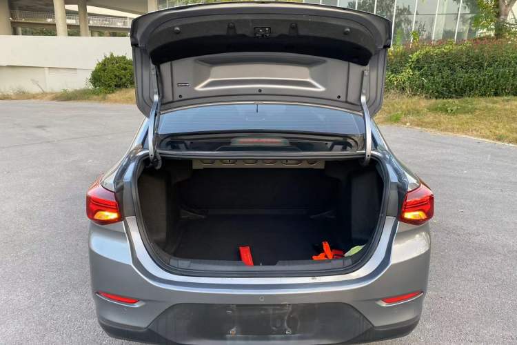 Used Chevrolet Cavalier 2020 325T Automatic Enjoyment Edition
