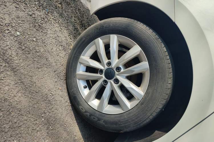 Used Volkswagen Touran 2018 Volkswagen Touran L 280TSI DSG Comfort Edition 7 Seats China VI Standard