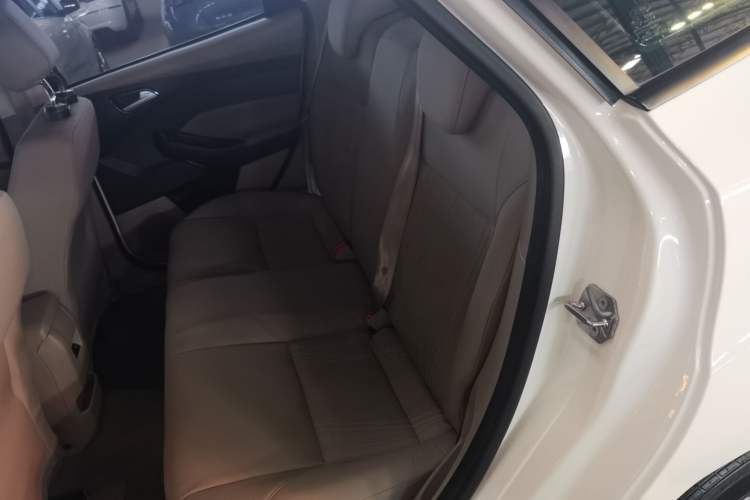 Used Ford Focus 2017 Sedan 1.6L Automatic Comfort Plus SmartDrive Edition
