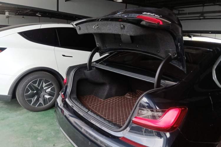 Used BMW 3 Series 2021 Facelifted 320Li M Sport Package
