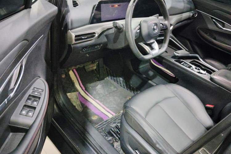 Used Changan UNI-T 2022 1.5T Excellence Model
