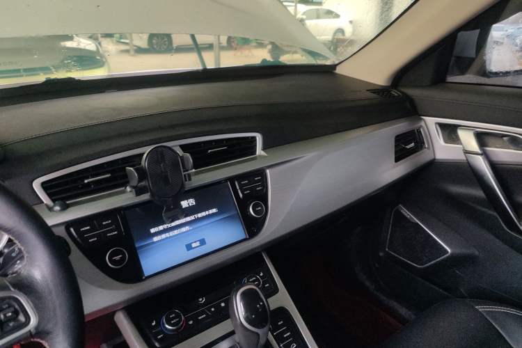 Used Geely Auto Emgrand X7 Sport 2016 1.8TD Automatic Smart Model
