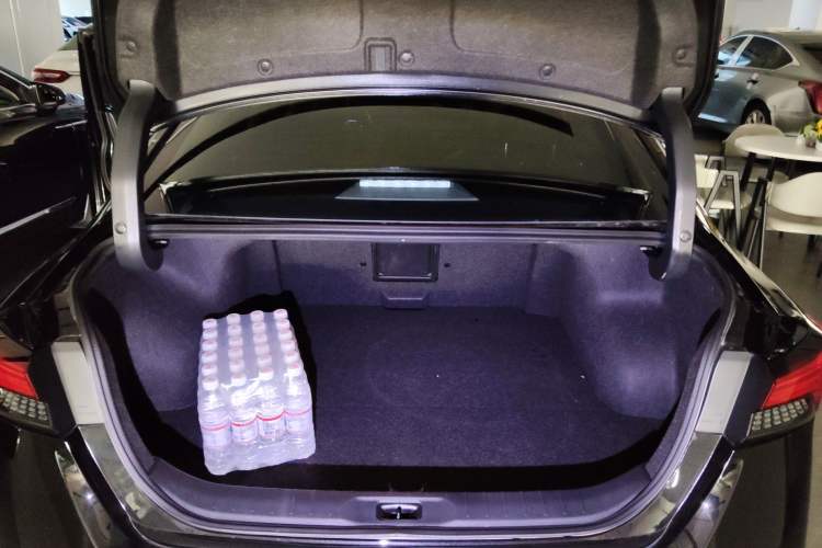 Used Nissan Teana 2022 2.0L XL-Upr Enjoyment Edition
