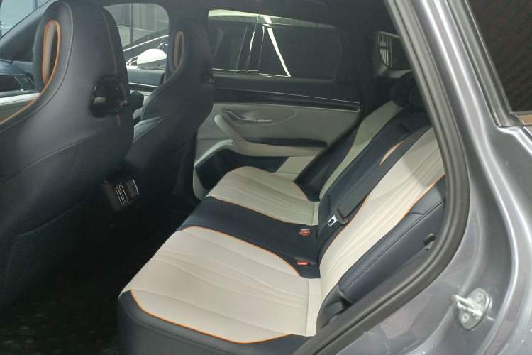 Used BYD Song PLUS New Energy 2023 Champion Edition EV 520KM Prestige Model
