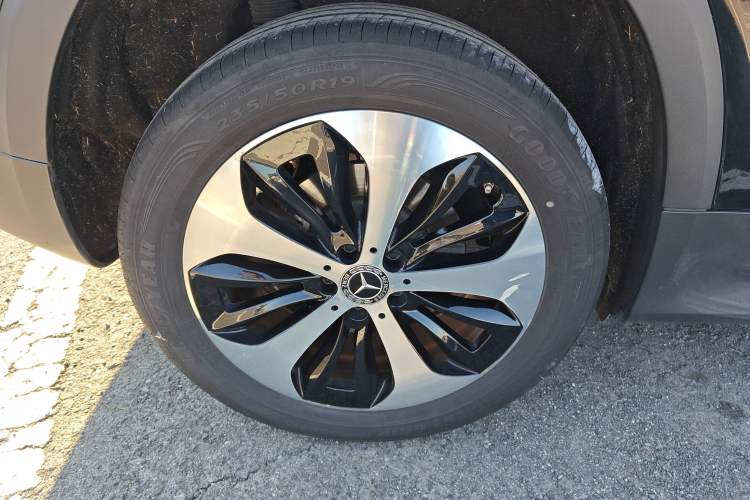 Used Mercedes-Benz GLB 2023 GLB 220 Fashion Model