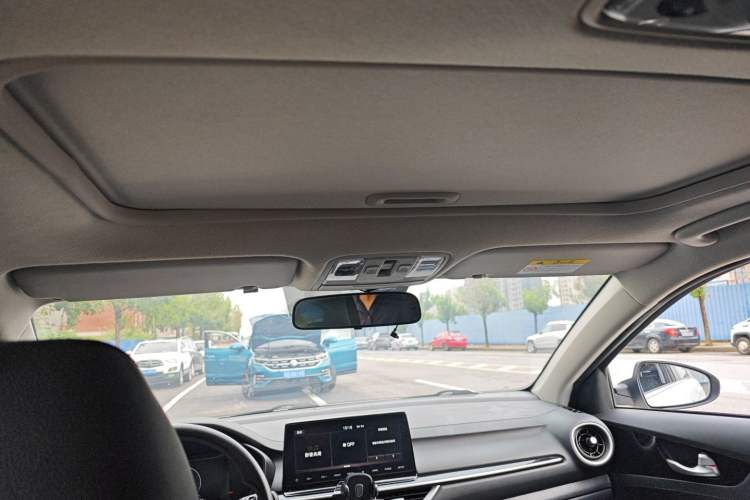 Used Kia K3 2020 1.5L CVT Fashion Edition
