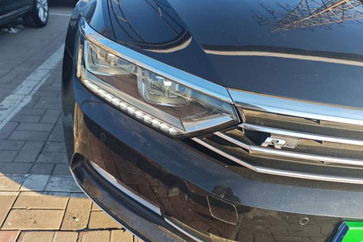 Used Volkswagen Magotan 2018 330TSI DSG Luxury Model
