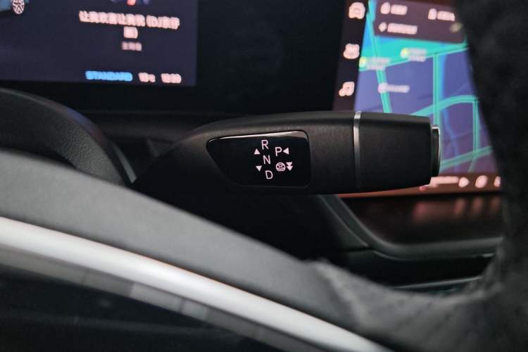 Used XPeng P7 2023 P7i 610 Pengyi Performance Edition
