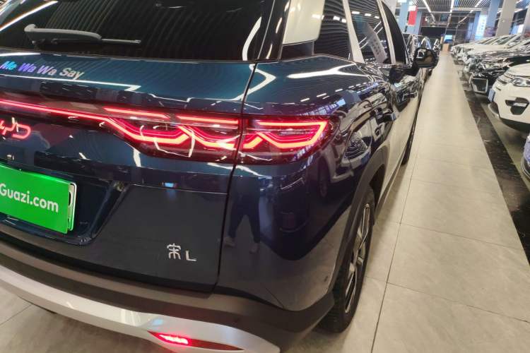 Used BYD Song L DM-i 2024 160 km Excellence Version
