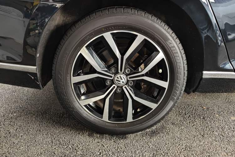 Used Volkswagen Magotan 2020 330TSI DSG Leading Model
