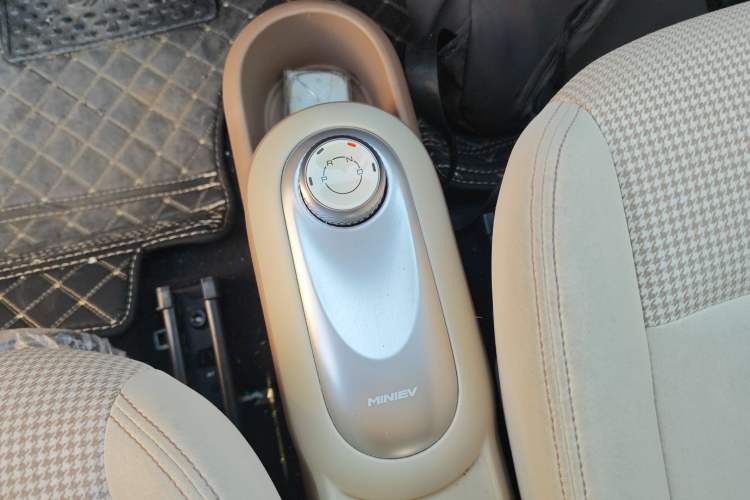 Used Wuling Hongguang MINIEV 2025 Four-Door Version Premium Edition