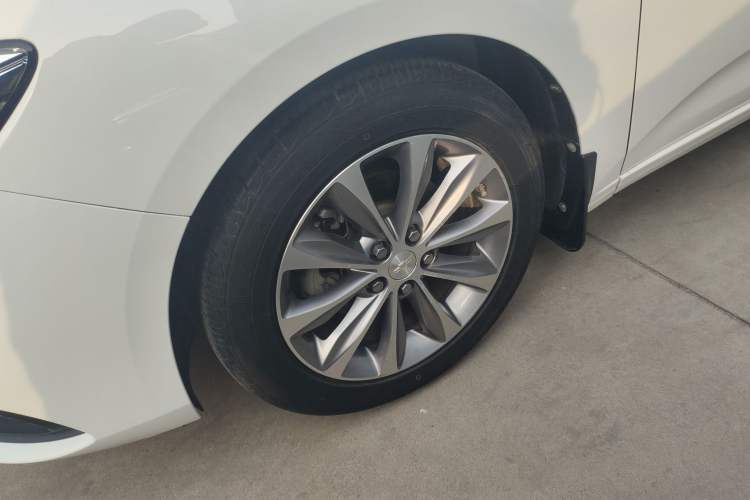 Used Chevrolet Monza 2020 320 Automatic Enjoyment Edition
