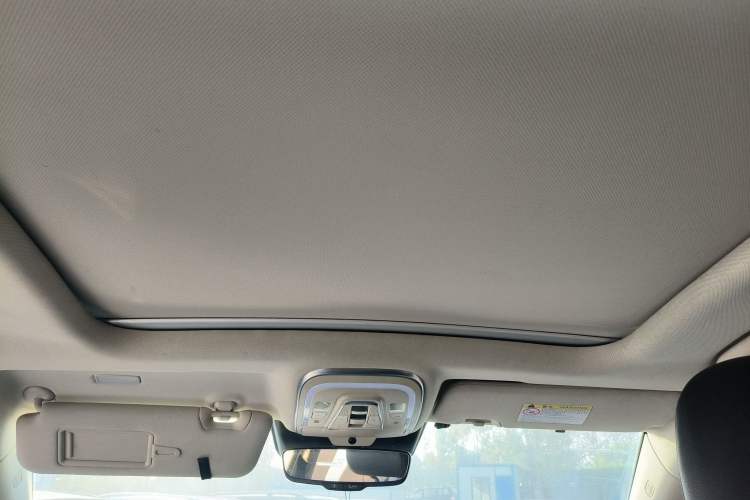 Used BYD Tang 2018 2.0T Automatic SmartConnect Prestige 7-Seater China V Standard