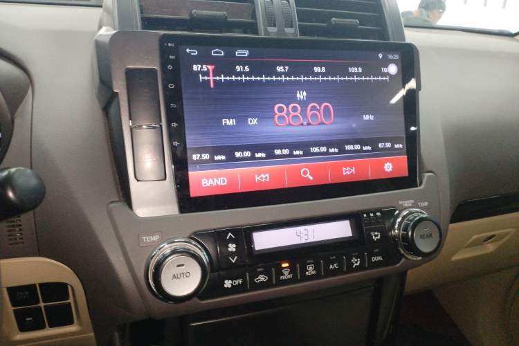 Used Toyota Prado 2017 4000 TXL Dual Airbags Side-Mounted – Middle East Version
