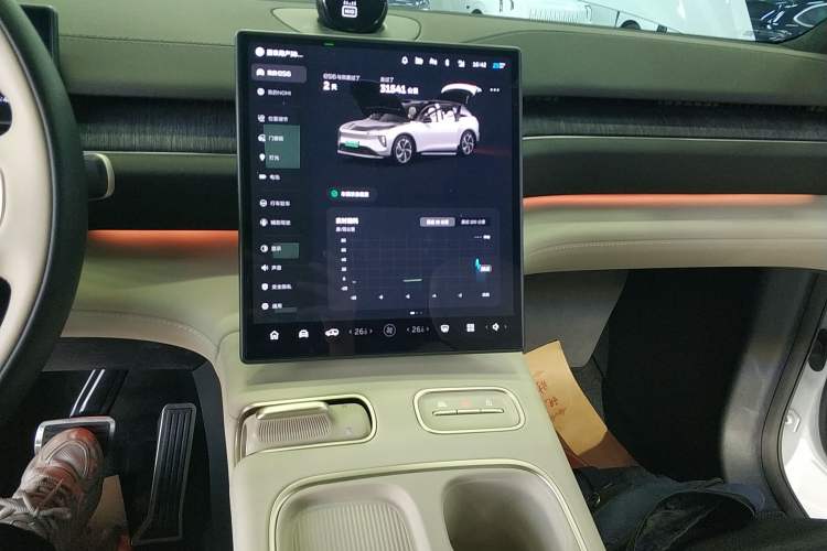 Used Nio ES6 2023 75 kWh
