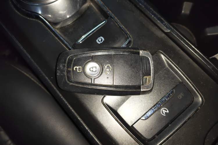 Used Ford Mondeo 2017 EcoBoost 180 Stylish Model
