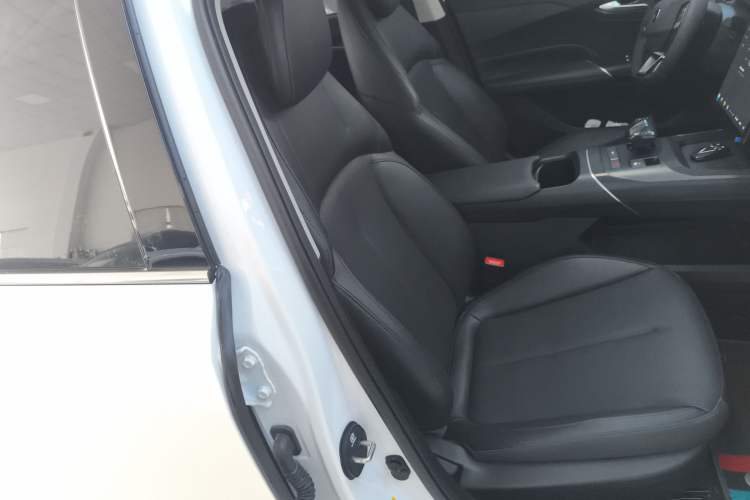 Used Changan Eado 2025 Blue Whale 1.5T 500Bar Prestige Model
