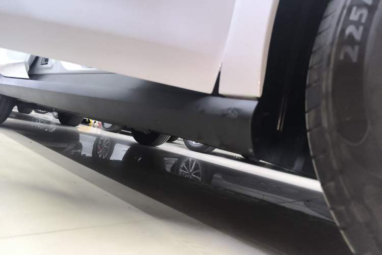 Used BYD Qin PLUS 2025 DM-i Smart Drive 55KM Leading Model
