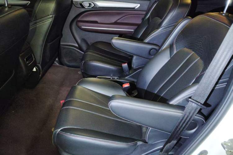 Used GAC Trumpchi M6 2023 PRO 270T DCT Luxury Edition
