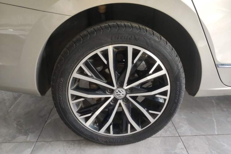 Used Volkswagen Bora 2016 230TSI DSG Luxury Version
