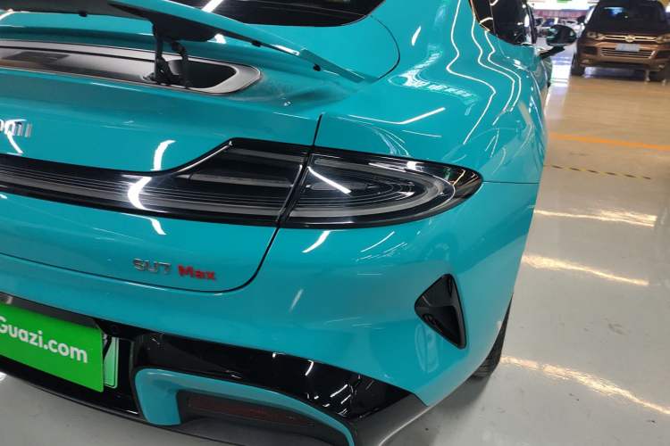 Used  SU7 2024 Four-Wheel Drive Ultra-Long Range Advanced Intelligent Driving Max Edition