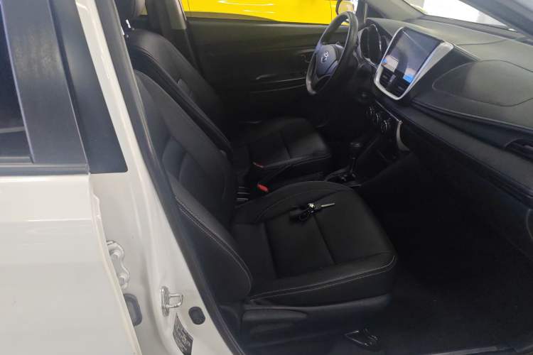 Used Toyota YARiS L 2020 1.5L CVT Leading Edition
