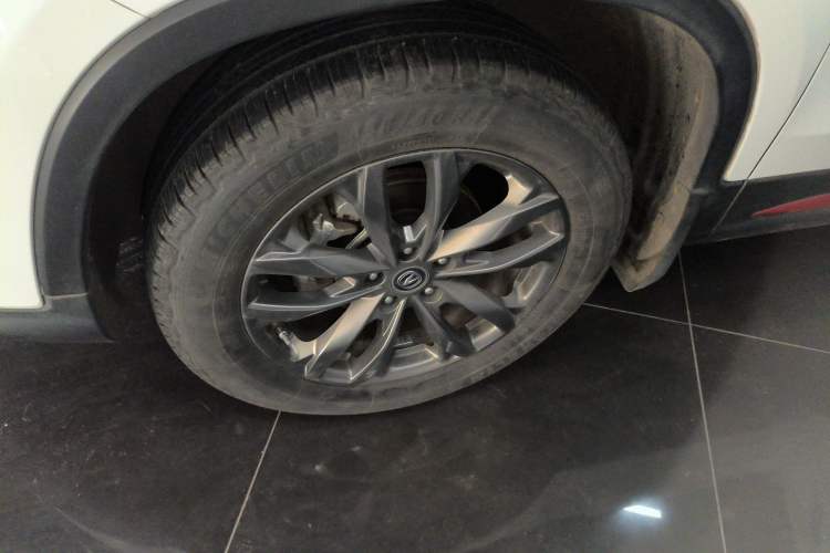 Used Changan CS75 2021 Honor Million Edition 280T DCT Prestige Model
