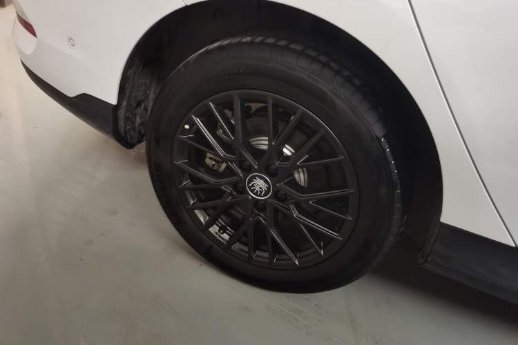 Used BYD Qin PLUS 2025 EV Smart Drive Edition 420KM Leading Model