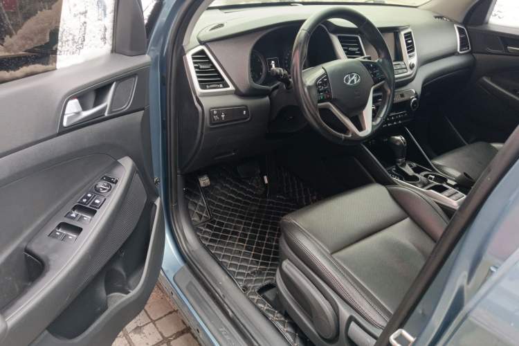 Used Hyundai Tucson 2015 1.6T Dual-Clutch Two-Wheel-Drive Smart Model