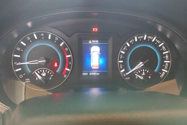 Used Haval H2 2017 Red-Label 1.5T Manual Two-Wheel Drive Comfort Model
