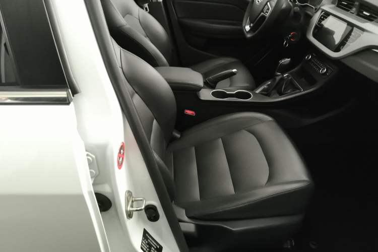 Used Geely Auto Vision 2020 Revised 1.5L Manual Asian Games Edition

