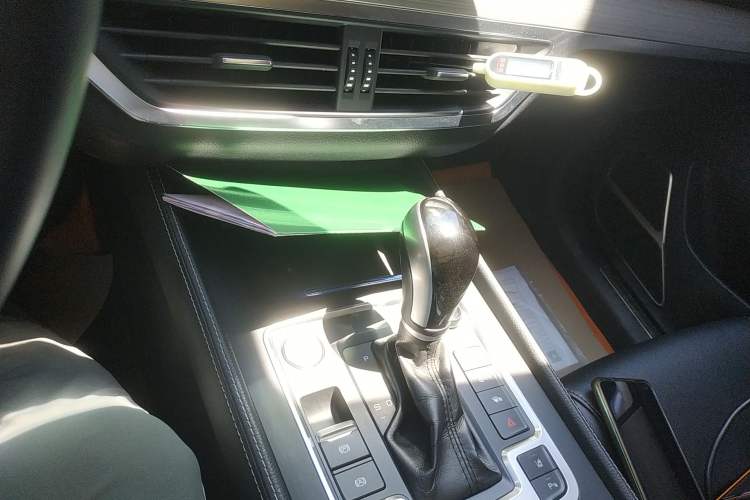 Used BYD Tang 2018 2.0T Automatic SmartConnect Prestige 7-Seater China V Standard
