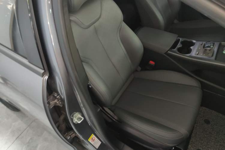 Used BYD Qin PLUS 2025 DM-i Smart Drive 55KM Leading Model
