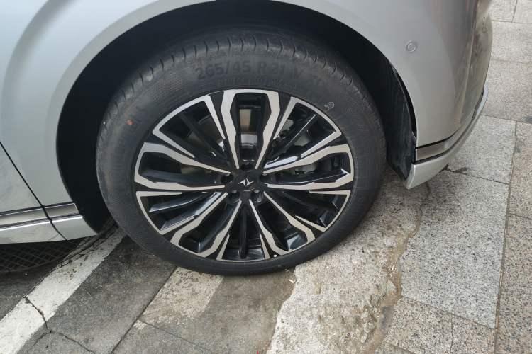 Used Dongfeng eπ eπ008 2026 Model Six-Seat Range-Extended Family Edition
