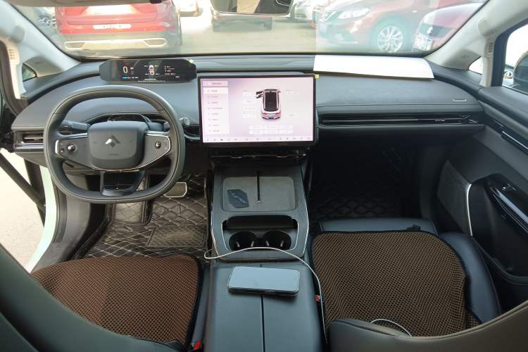 Used  GT 2023 560 Rear-Drive Seven-Wing Edition