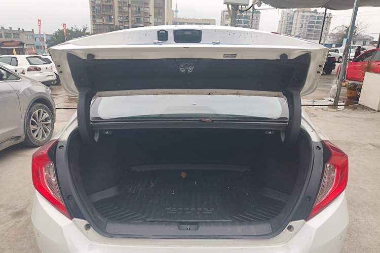 Used Honda Civic 2019 220TURBO CVT Dynamic Edition China VI