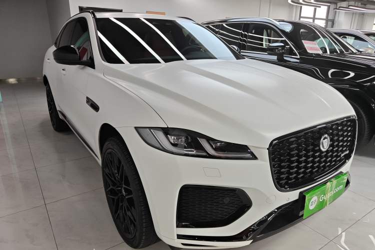 Used Jaguar F-PACE 2024 P250 R-Dynamic SE
