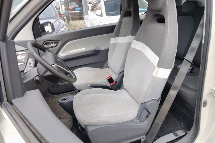 Used Wuling Hongguang MINIEV 2021 Macaron Premium Model – Lithium-NMC