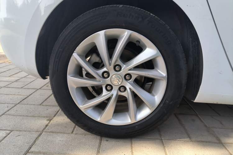 Used Buick Verano 2016 Hatchback 15S Automatic Leading Model
