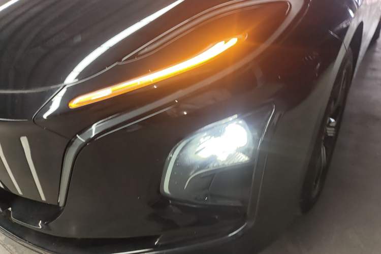 Used Hongqi E-QM5 2023 Revised Version Basic Travel Edition