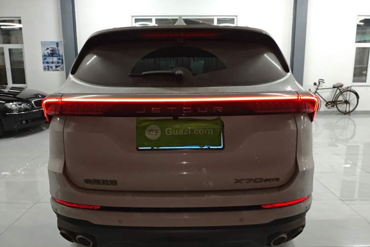 Used JETOUR X70 PLUS 2021 1.6T DCT Base 5-Seater
