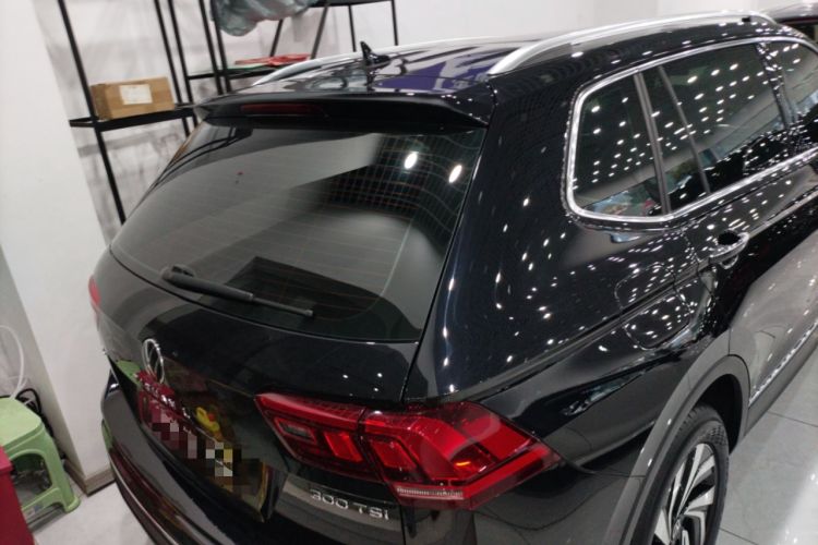 Used Volkswagen Tiguan L 2024 300TSI Automatic Two-Wheel Drive Smart Edition
