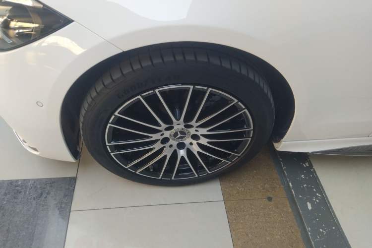 Used Mercedes-Benz C-Class 2024 Second Facelift C 260 L Sport Edition
