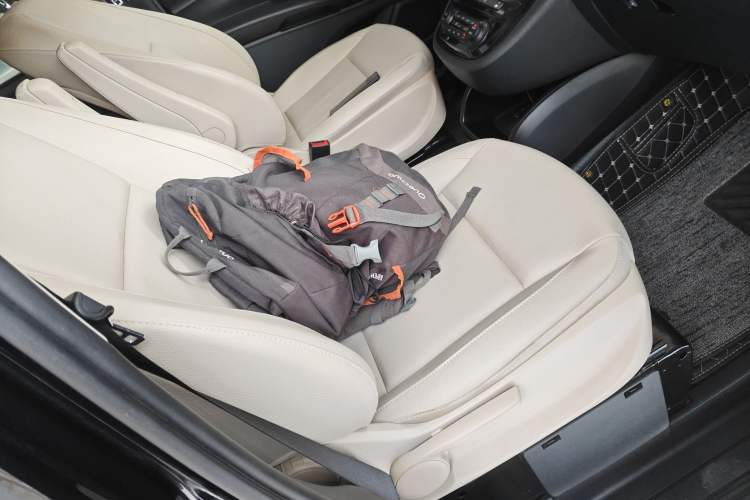 Used Mercedes-Benz Vito 2018 2.0T Elite Version 7 Seats China VI Emission Standard