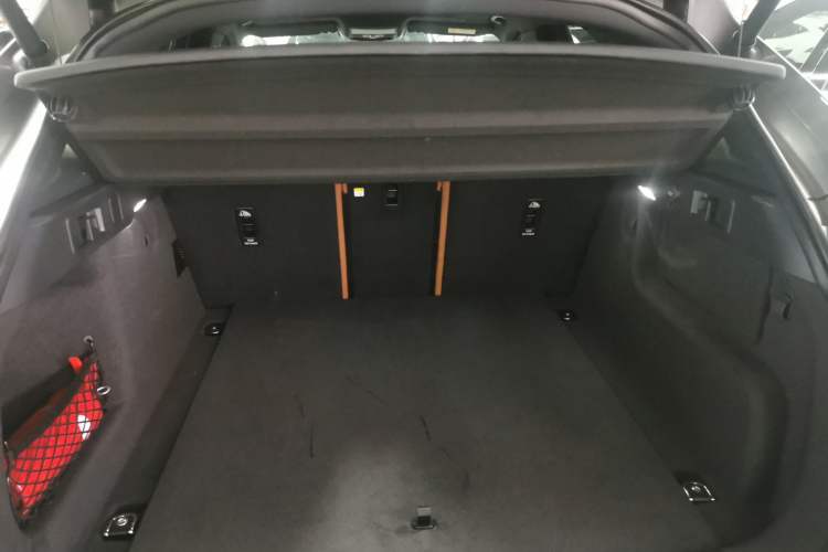 Used Jaguar F-PACE 2025 P250 R-Dynamic SE