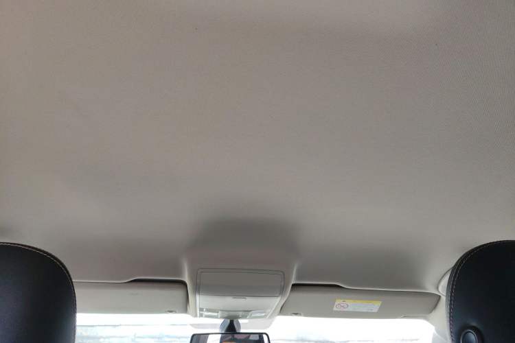 Used Volkswagen Tiguan L 2021 280TSI Automatic Two-Wheel Drive Comfort Edition – Low-Trim Version
