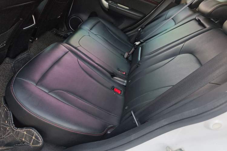 Used Haval H6 2017 Red-Label Sport Edition 1.5T Manual Two-Wheel Drive Elite Model
