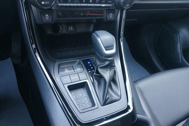 Used Toyota Wildlander 2024 2.0L CVT Two-Wheel Drive Urban Edition
